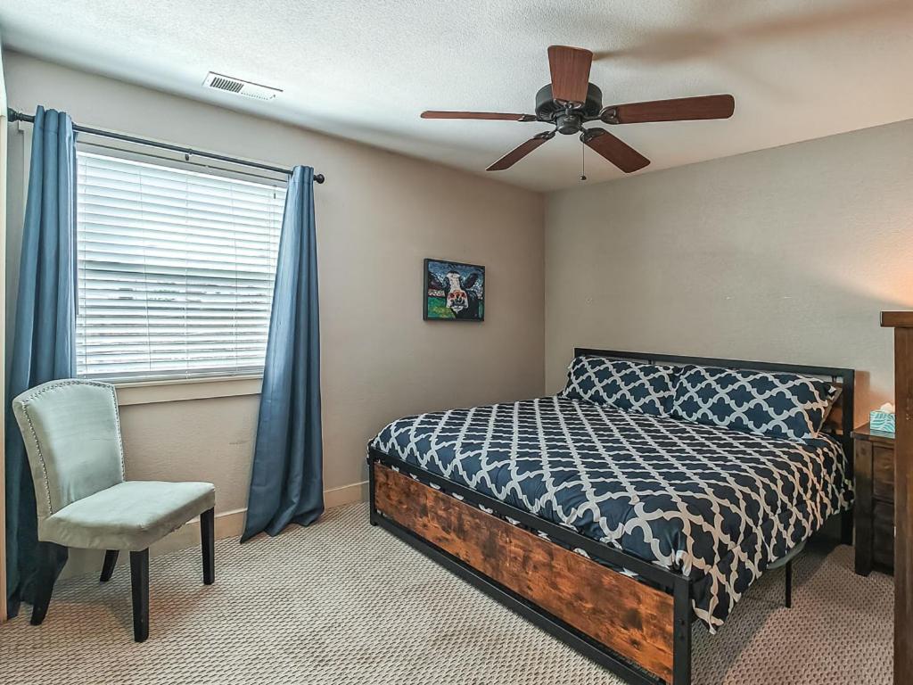 Quiet Plaza Two Bedroom 2 Bathroom カンザスシティ エクステリア 写真