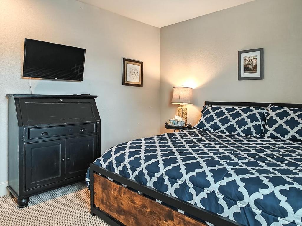 Quiet Plaza Two Bedroom 2 Bathroom カンザスシティ エクステリア 写真